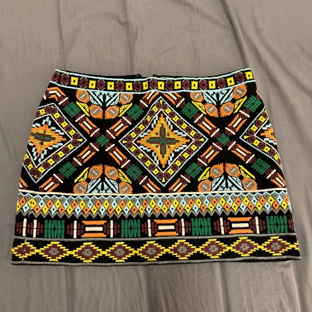 Alice +Olivia embroidered tribal skirt